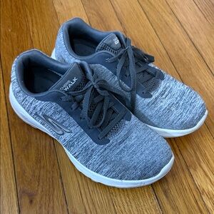 Skechers Women's Go Walk Flex Dazzling Smile Sneaker